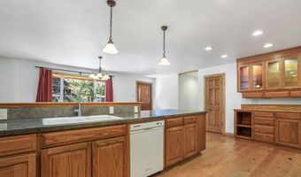 15 Lower Broadford Rd, Bellevue, ID 83313