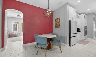 526 ISLEBAY Dr, Apollo Beach, FL 33572