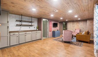8 Kiswick Cir, Bella Vista, AR 72714