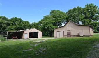 13905 Leavenworth Rd, Basehor, KS 66007