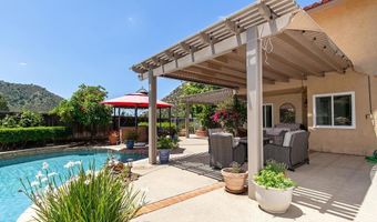 8866 Bridle Run, Alpine, CA 91901