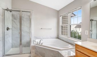 22616 WELBORNE MANOR Sq, Ashburn, VA 20148