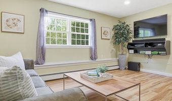 33 Simon Willard Rd, Acton, MA 01720