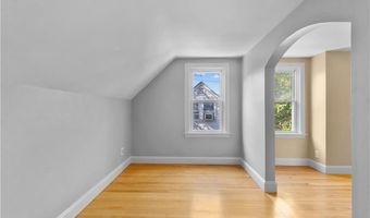 74 Park View Blvd, Cranston, RI 02910