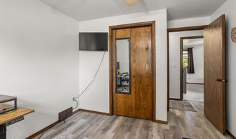 W3268 HEARTLAND Court, Appleton, WI 54915