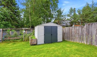 9070 Cathedral Pl, Anchorage, AK 99507
