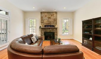 3706 RUST Rd, Annandale, VA 22003