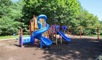10824 ANTIGUA Ter #201, Rockville, MD 20852