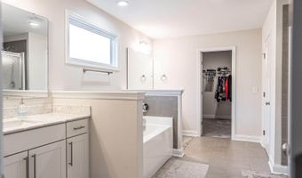 101 Bluegrass Ct, Aberdeen, NC 28315