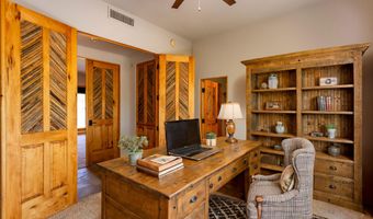 40777 N ECHO CANYON Dr, Cave Creek, AZ 85331