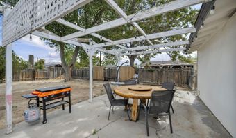 250 McCart St, Fernley, NV 89408