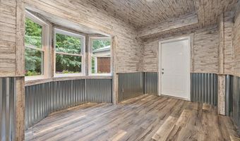 6182 High, Algonac, MI 48001