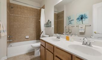 44367 OAKMONT MANOR Sq, Ashburn, VA 20147