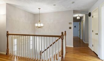 14 Olde Berry Rd, Andover, MA 01810