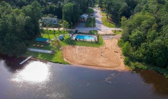 6 Davis Dr, Barnstead, NH 03225