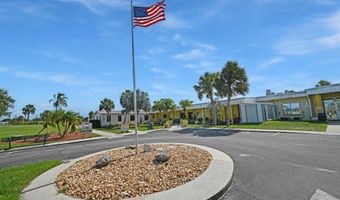 451 E Egret Cir, Barefoot Bay, FL 32976