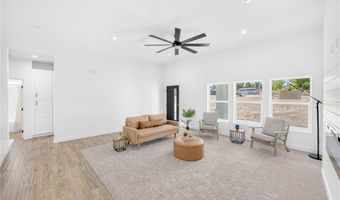 18620 SYMERON Rd, Apple Valley, CA 92307