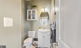 240 MAYAPPLE Ln, Magnolia, DE 19962