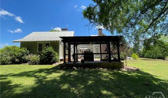 156 Lake Oglethorpe Dr, Arnoldsville, GA 30619