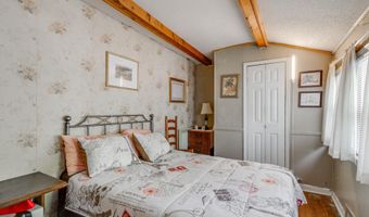 250 Precipice Rd, Camden, SC 29020