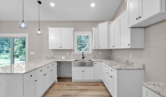 110 Saluda St, Belton, SC 29672
