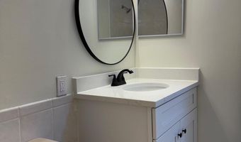 7905 DASSETT Ct 304, Annandale, VA 22003