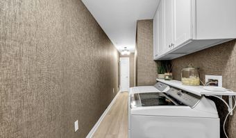 309 April Way, Middletown, NJ 07748
