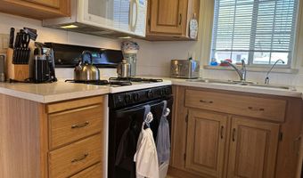 21284 W IRON EAGLE Dr .347, Congress, AZ 85332