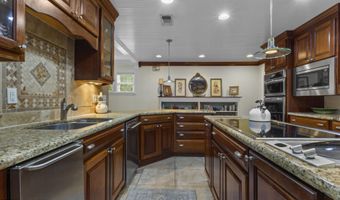 1099 Campbell Dr, Biloxi, MS 39532