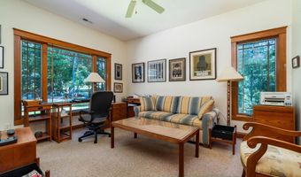 130 Willowbrook Dr, Arapahoe, NC 28510