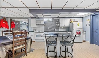 145 Arlington St, Bridgeport, CT 06606