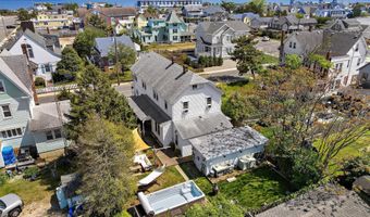 210 N BEACH Ave, Beach Haven, NJ 08008