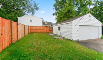 122 S Edgehill Ave, Austintown, OH 44515