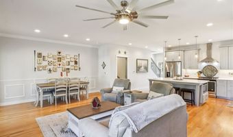 1180 Ivy Ln, North Liberty, IA 52317