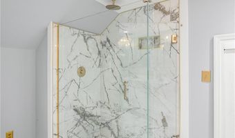 531 Thomaston St, Barnesville, GA 30204