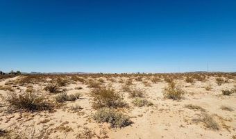 32513 Avenue 42 E, Bouse, AZ 85325