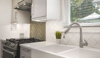 2207 PINNEBERG Ave, Rockville, MD 20851