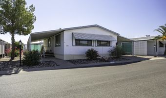 450 W SUNWEST Dr 18, Casa Grande, AZ 85122