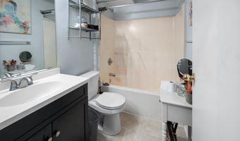 10- L SANDSTONE Ct, Annapolis, MD 21403