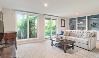 11 CHESAPEAKE Lndg, Annapolis, MD 21403