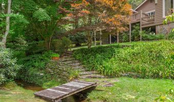 114 Cobb Rd, Highlands, NC 28741