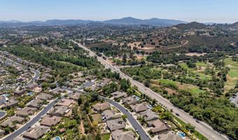 2532 Douglaston Gln, Escondido, CA 92026