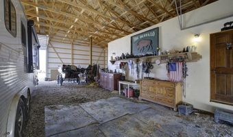 5 Cowboy Dr, Clark, WY 82435