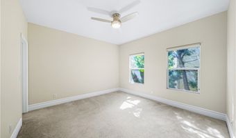 1107 Las Flores Dr, Carlsbad, CA 92008