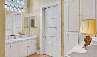 197 West, Batesville, MS 38606