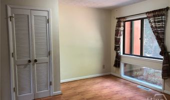 174 Woodstone Dr, Athens, GA 30605