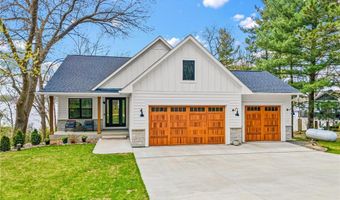 73 197th St, Alden, WI 54026