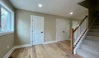 101 Lindbergh Cir, Albrightsville, PA 18210