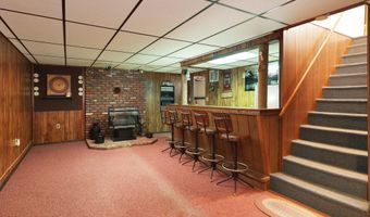 1114 Seaman Ave, Beachwood, NJ 08722