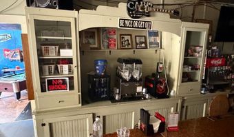 109 103 E Main St, Berne, IN 46711